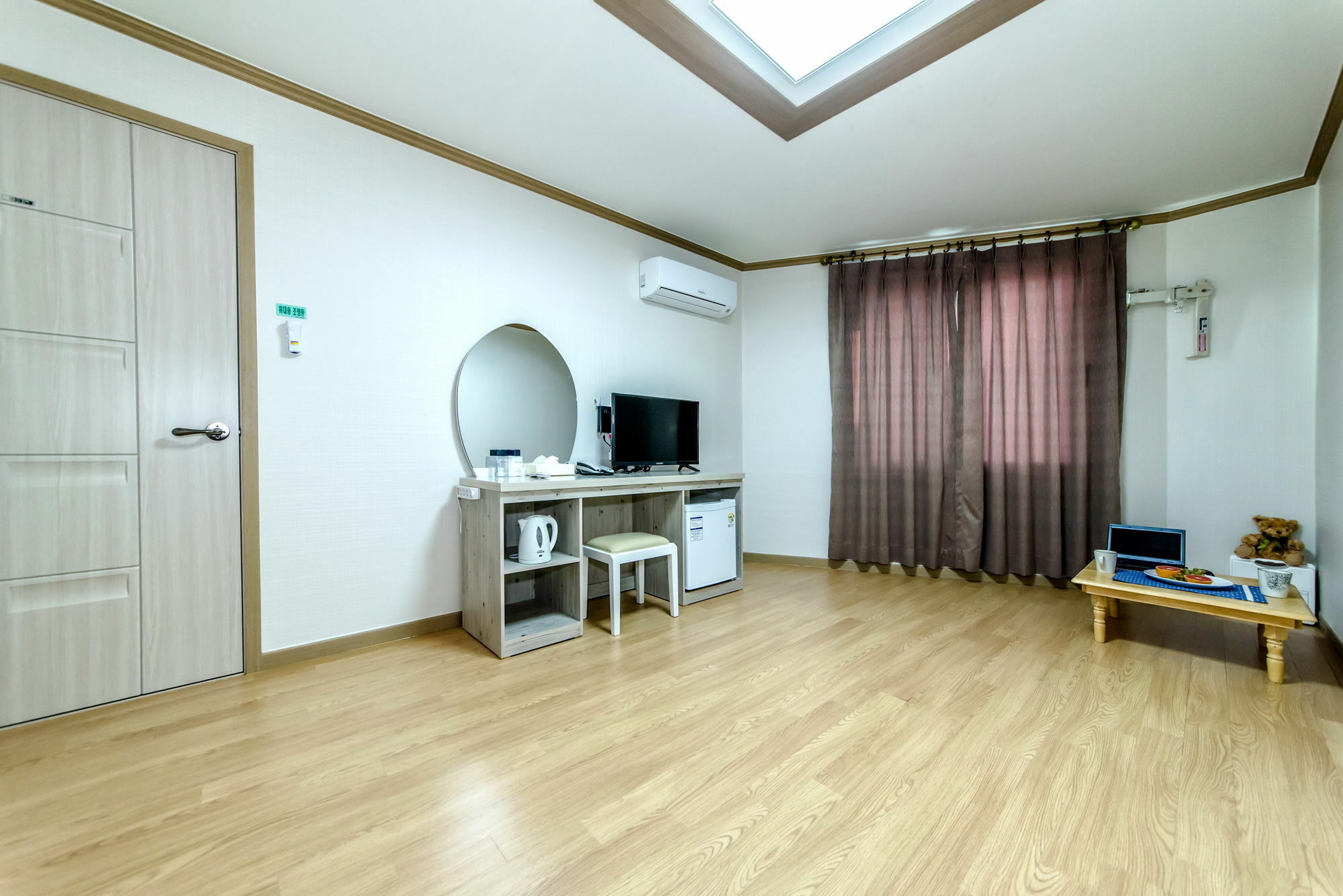 Beach Story Hotel Jeju Exterior photo
